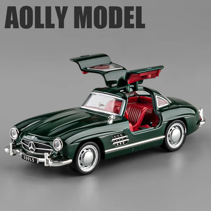 1/32 Scale High Quality Metal Model Car - Sound and Light Collectible Luxury Model 